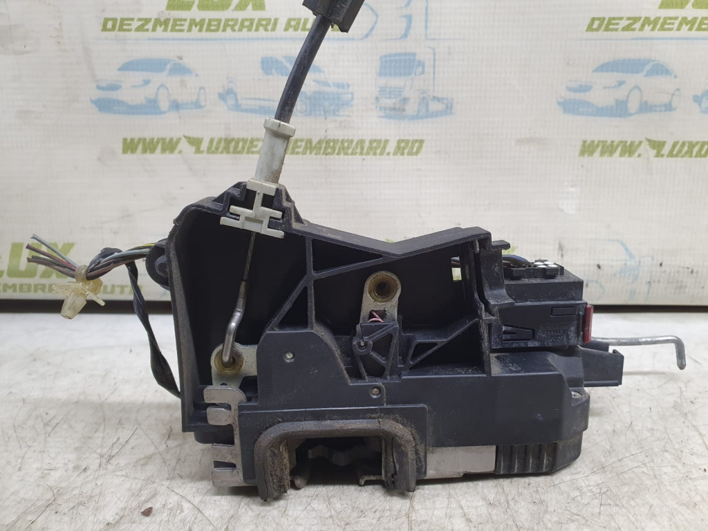 Broasca usa dreapta fata 24447341 Opel Vectra C [2002 - 2005]
