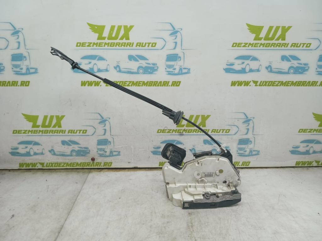 Broasca usa dreapta fata 5K1837016 Volkswagen VW Golf 7 [2012 - 2017]