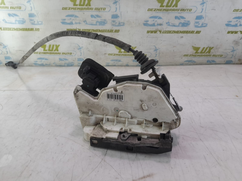 Broasca usa dreapta fata 5K1837016 Volkswagen VW Golf 6 [2008 - 2015]