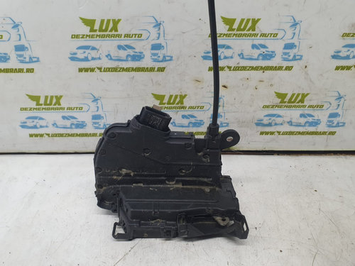 Broasca usa dreapta fata 805022764r Renault Captur [2013 - 2017]
