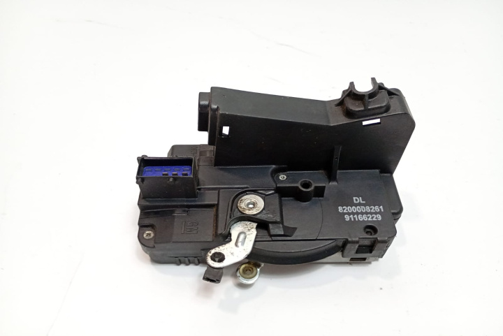 Broasca usa dreapta fata 8200008261 Nissan Primastar
