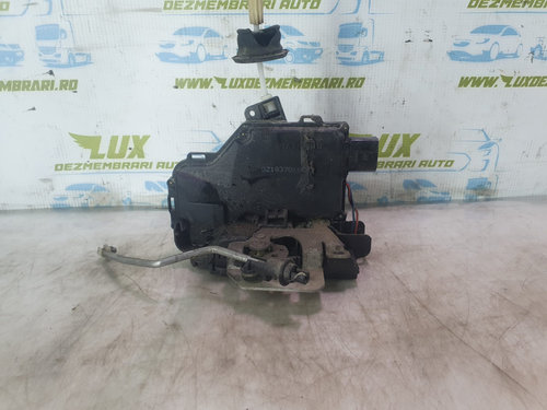 Broasca usa dreapta fata 8z1837016d Audi A2 8Z [1999 - 2005]