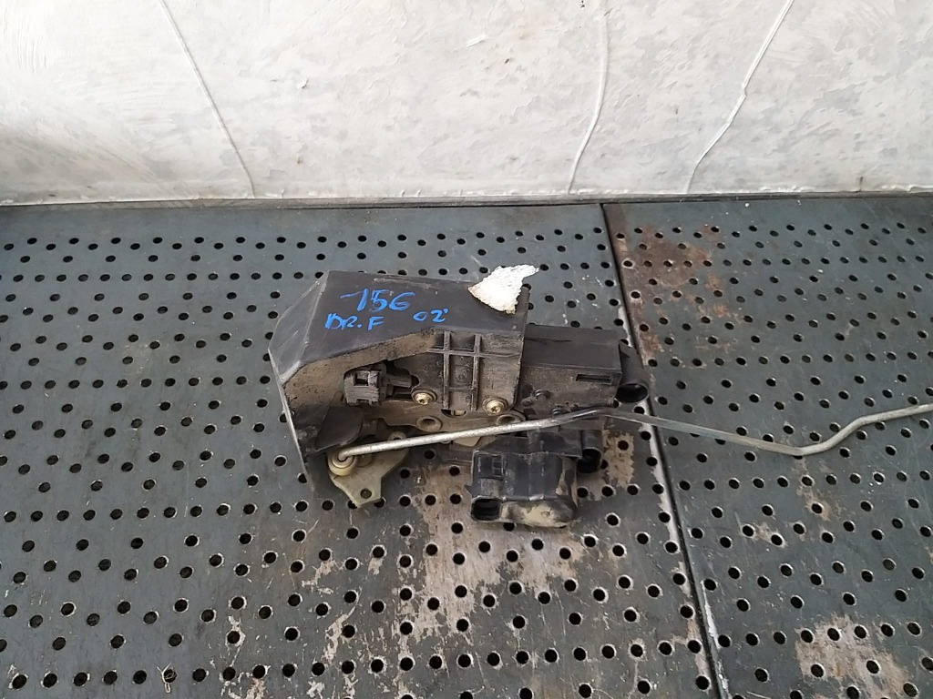 Broasca usa dreapta fata alfa romeo 156 932