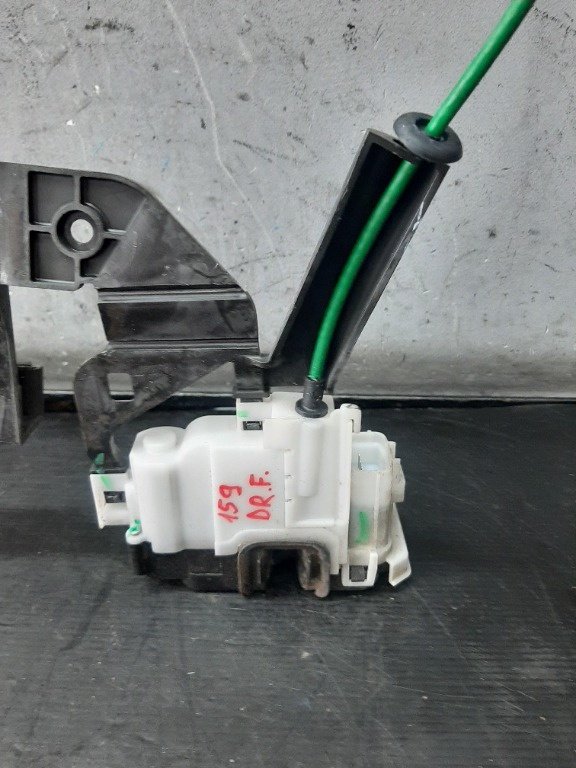 Broasca usa dreapta fata alfa romeo 159 939