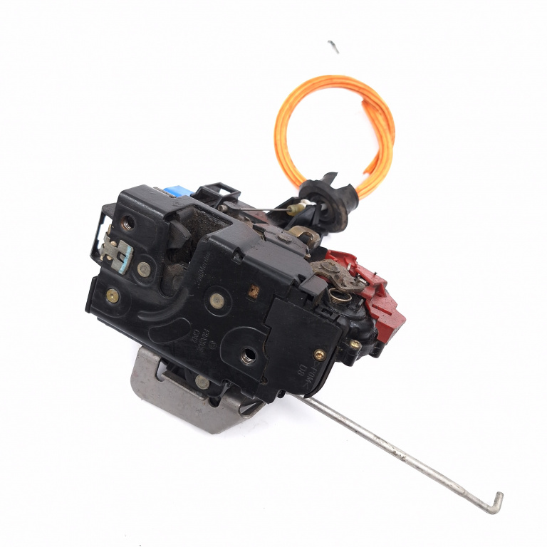 Broasca Usa Dreapta,fata Audi A3 (8P) 2003 - 2013 4E1837016