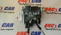 Broasca usa dreapta fata Audi A4 B5 8D cod: 8D1837...