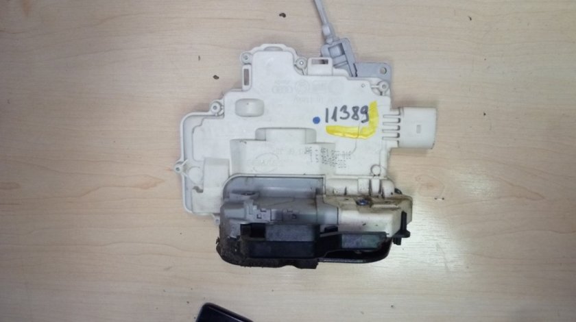 Broasca usa dreapta fata audi a6 4f cod 4f1837016