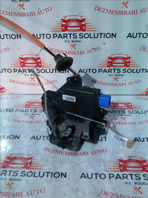 Broasca usa dreapta fata AUDI A8 3.0 TDI an fabr. 2005