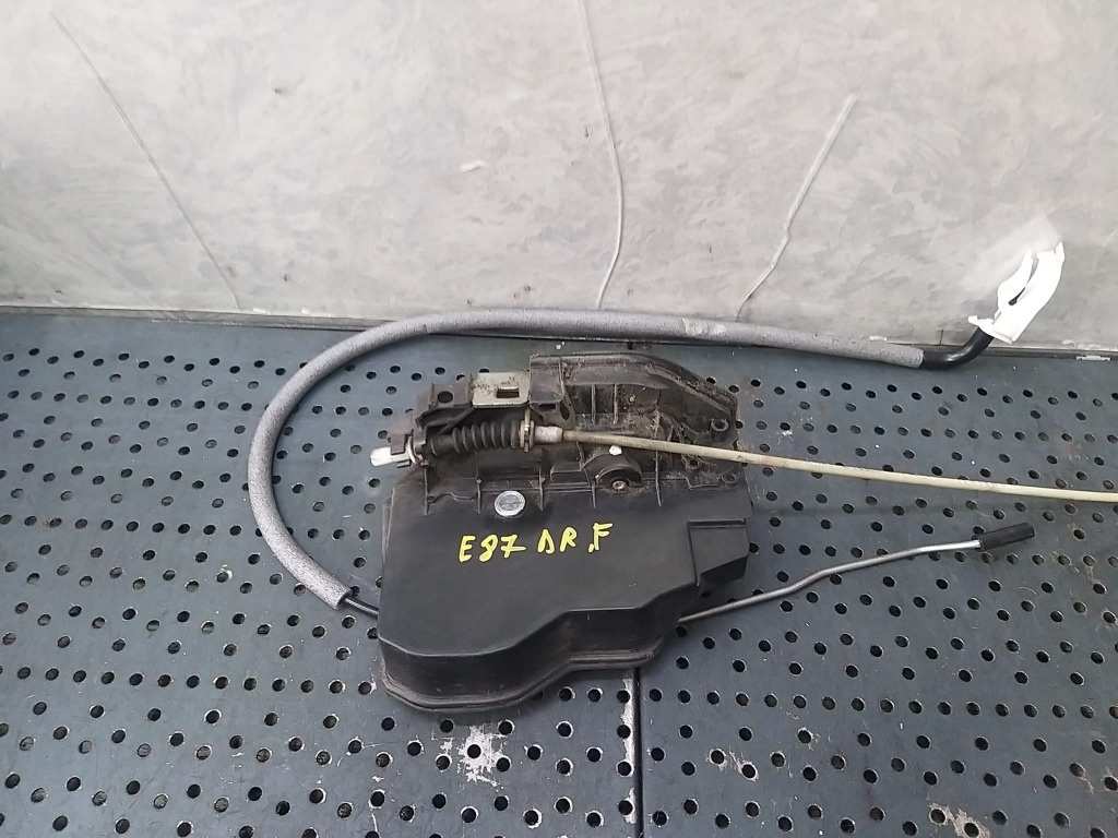 Broasca usa dreapta fata bmw e81 e87 7167068