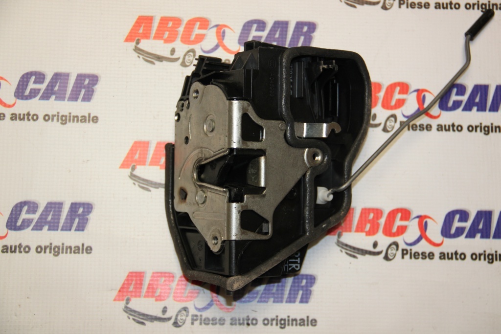 Broasca usa dreapta fata BMW Seria 1 E87 model 2008