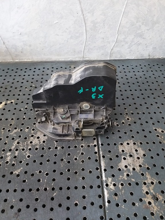 Broasca usa dreapta fata bmw x3 e83 7202146
