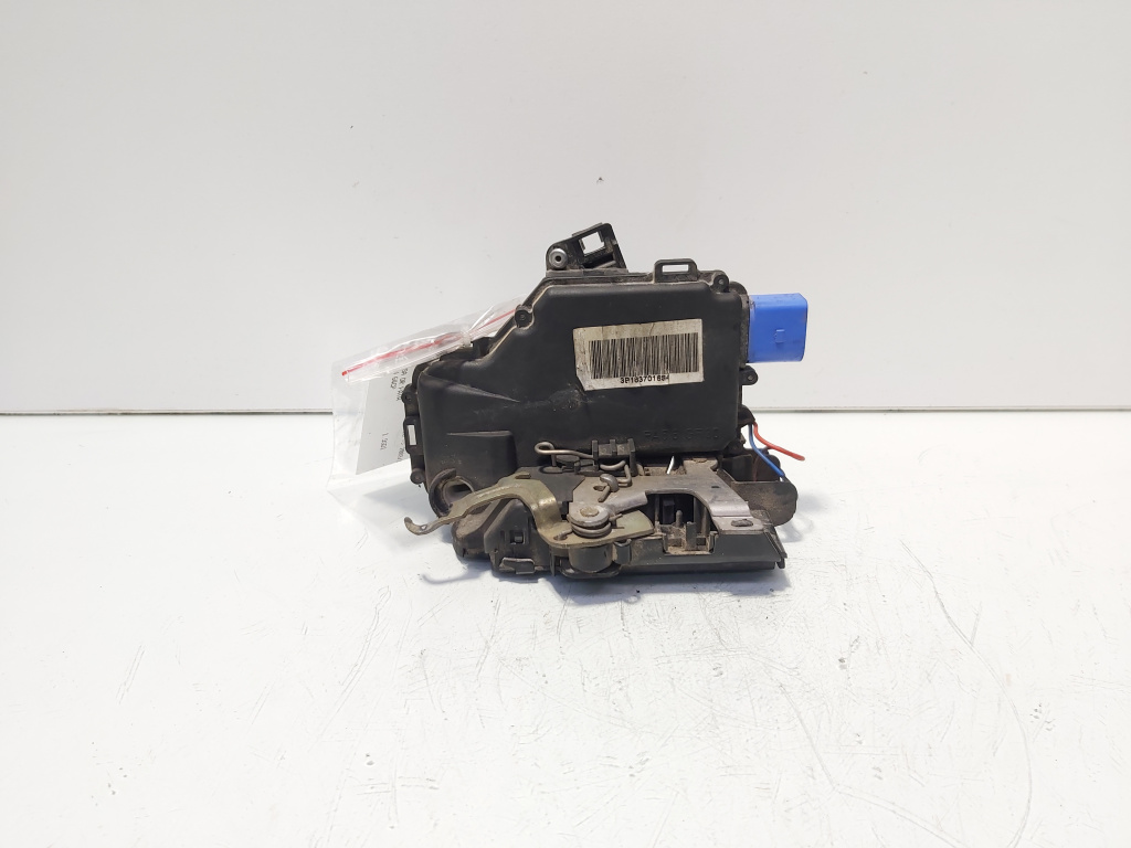 Broasca usa dreapta fata, cod 3B1837016S, Vw Polo (9N) vol pe stanga (id:684675)