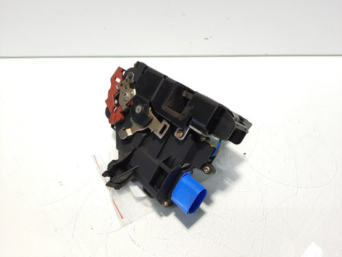 Broasca usa dreapta fata, cod 4E1837016, Audi A8 (4E) (id:558554)
