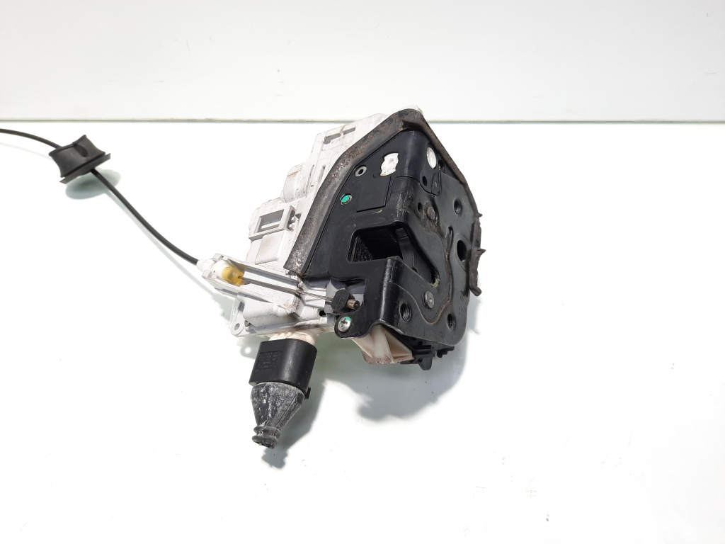 Broasca usa dreapta fata, cod 8E1837016AA, Seat Exeo ST (3R5) (idi:577891)