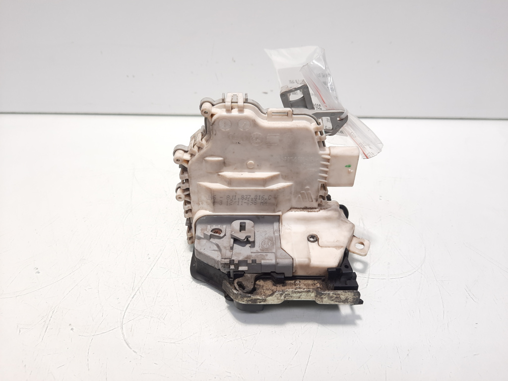 Broasca usa dreapta fata, cod 8J1837016C, Audi A4 Avant (8K5, B8) (id:556420)