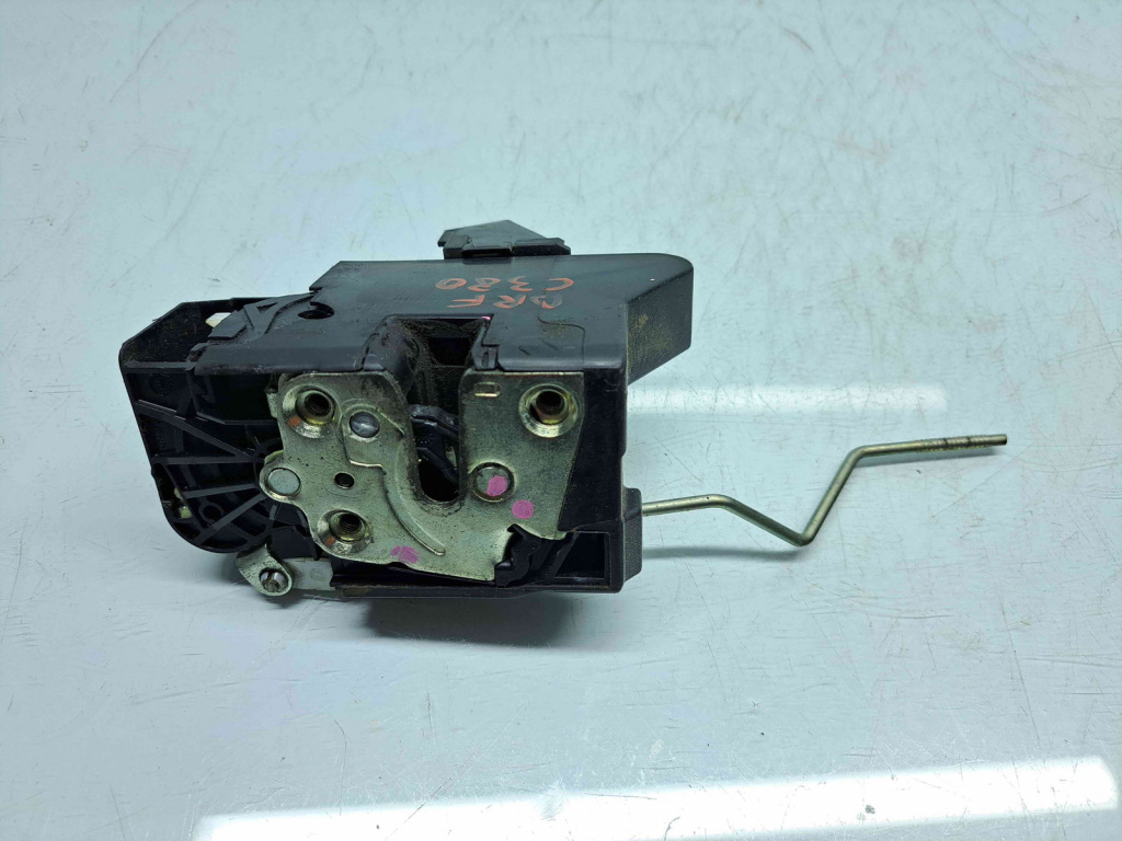 Broasca usa dreapta fata Dacia Sandero 2