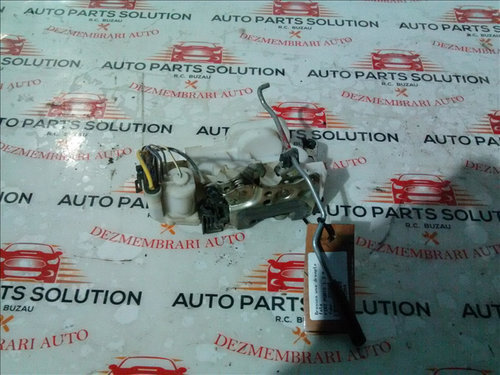 Broasca usa dreapta fata FIAT PUNTO 1.2 B an fabr. 2007