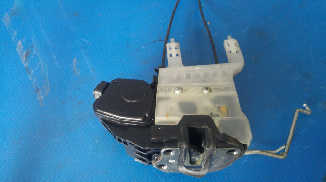 Broasca usa dreapta fata hyundai tucson 2005-2010