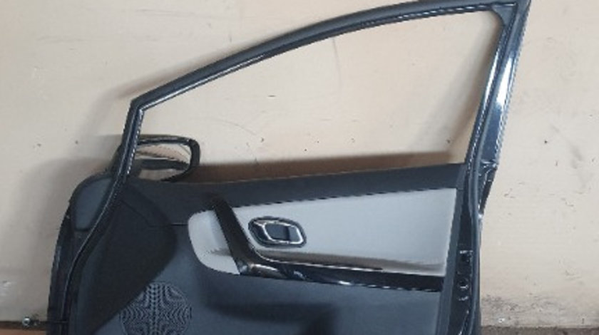 Broasca usa dreapta fata Kia Ceed 1.6 CRDI combi an de fabricatie 2015