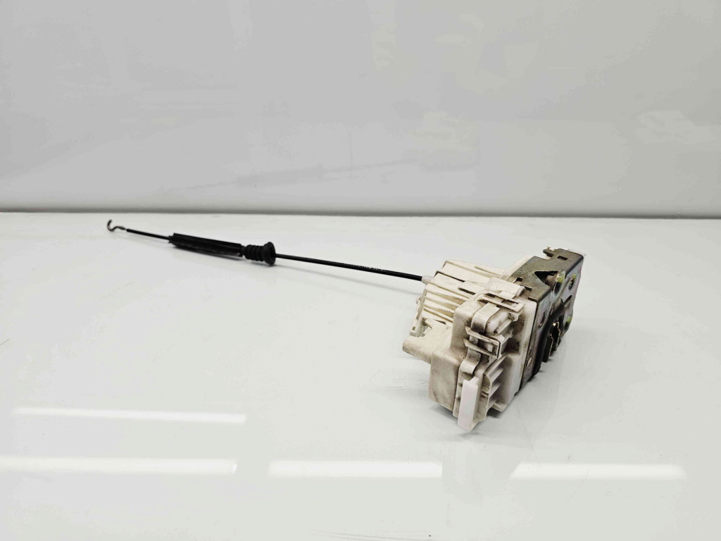 Broasca usa dreapta fata Mercedes Clasa B (W245) [Fabr 2005-2011] 1697202835