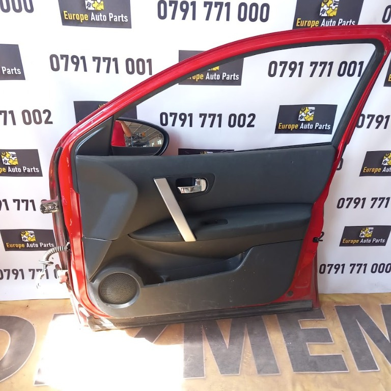 Broasca usa dreapta fata Nissan Qashqai 1.6 dCi 2012