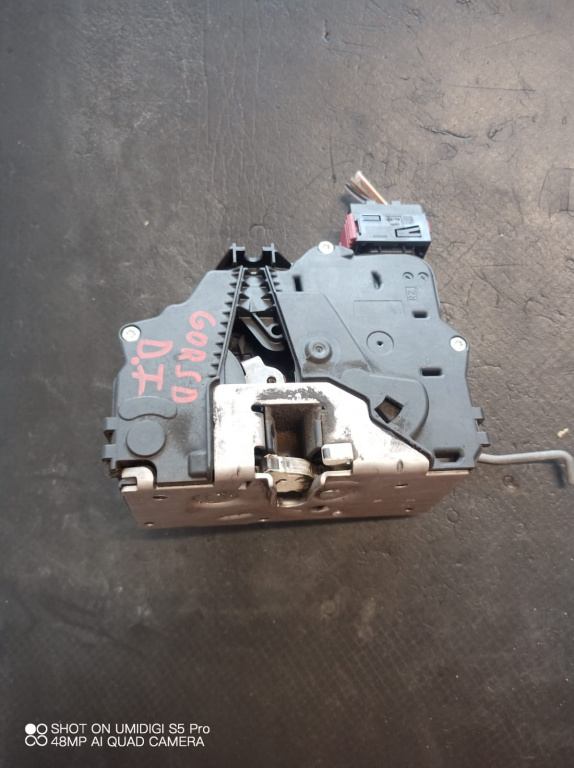 Broasca usa dreapta fata Opel Corsa D, Meriva B - COD 13258274 EH