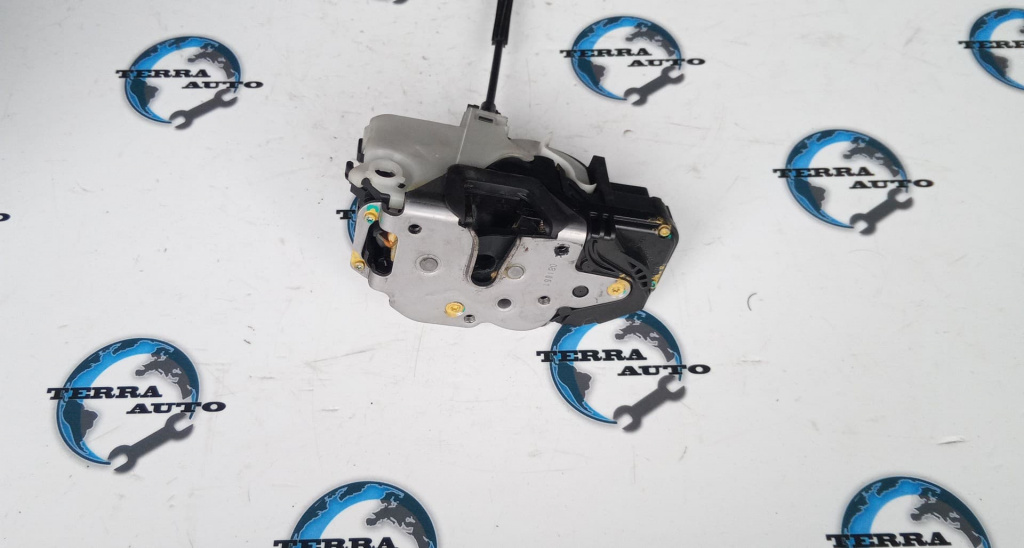 Broasca usa dreapta fata Opel Insignia