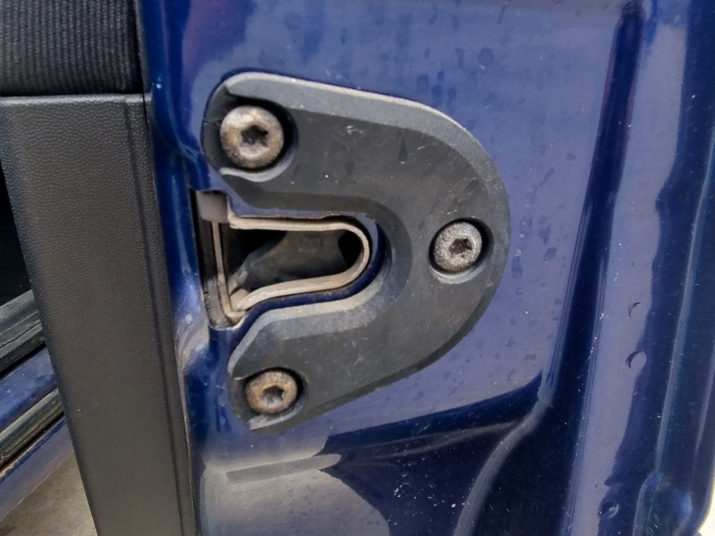Broasca usa dreapta fata Opel Meriva A [
