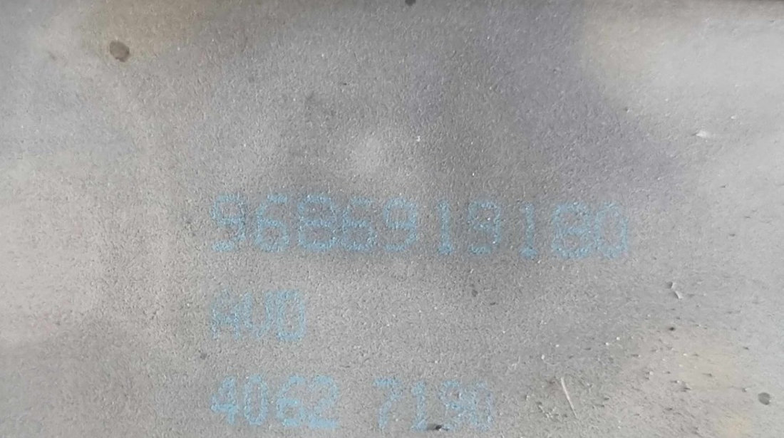 Broasca usa dreapta fata originala Citroen DS5 cod piesa 9686919180