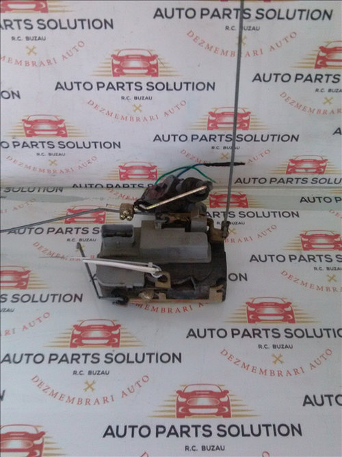 Broasca usa dreapta fata PEUGEOT 206 an fabr. 2005