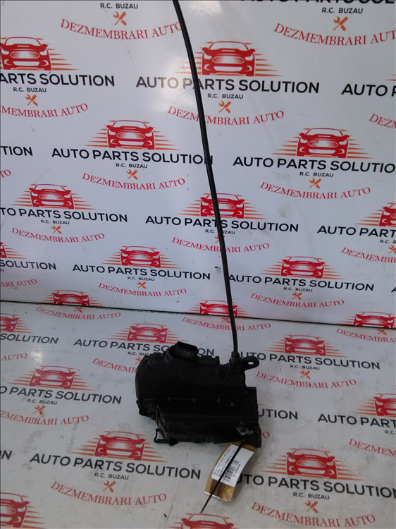 Broasca usa dreapta fata RENAULT TRAFIC 1.6 DCI an fabr. 2016