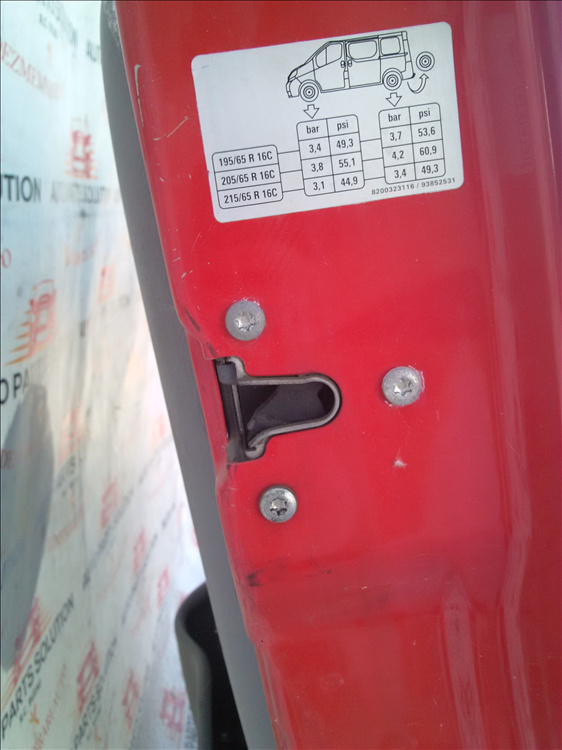 Broasca usa dreapta fata RENAULT TRAFIC an. fabr. 2008