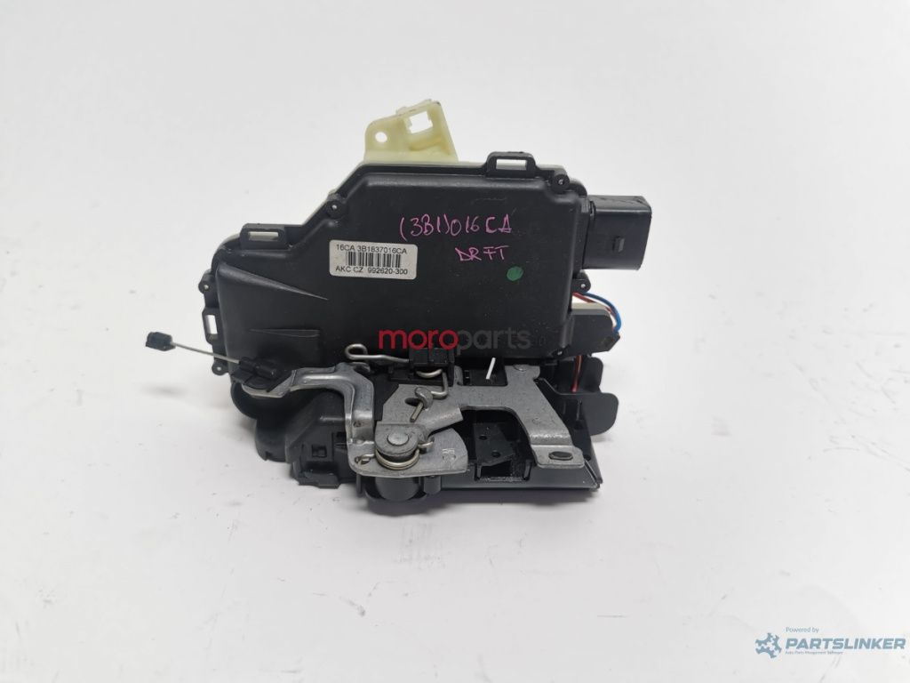 Broasca usa dreapta fata Skoda Octavia 1 3B1837016CA SKODA OCTAVIA [ 1959 - 1971 ] OEM 3B1837016CA
