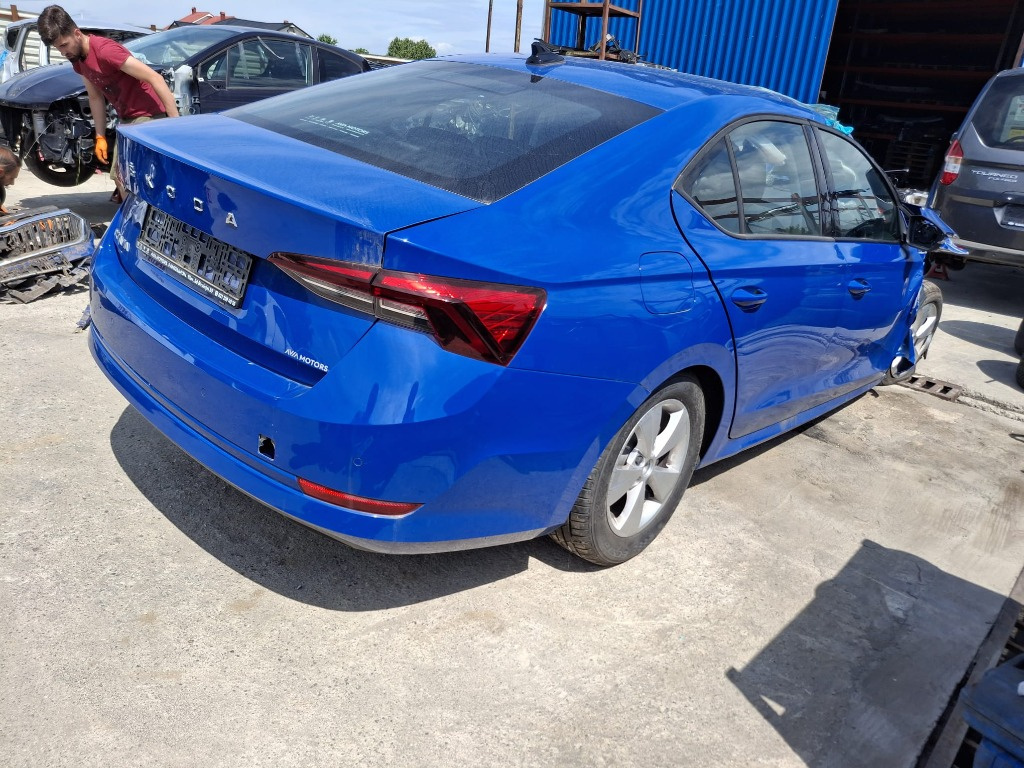 Broasca usa dreapta fata Skoda Octavia 4 2024 Hatchback 1.0 tsi