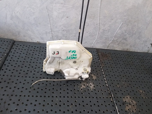 Broasca usa dreapta fata suzuki swift 3