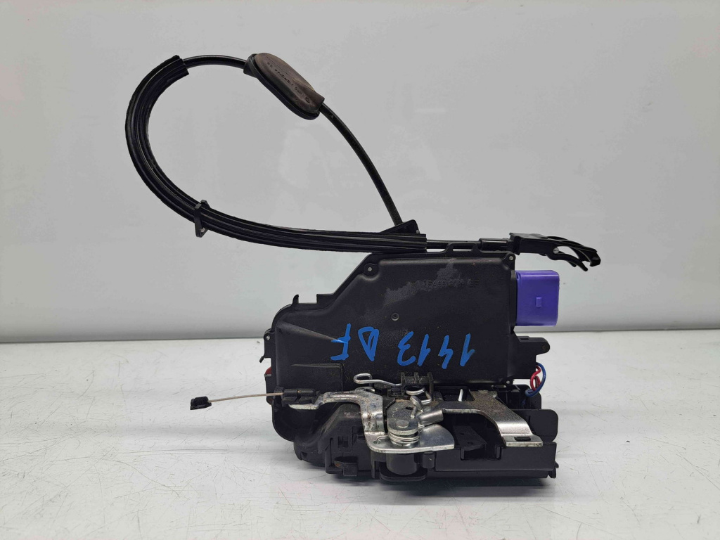 Broasca usa dreapta fata Volkswagen Golf 5 Plus (5M1) [Fabr 2005-2008] 601001038400P