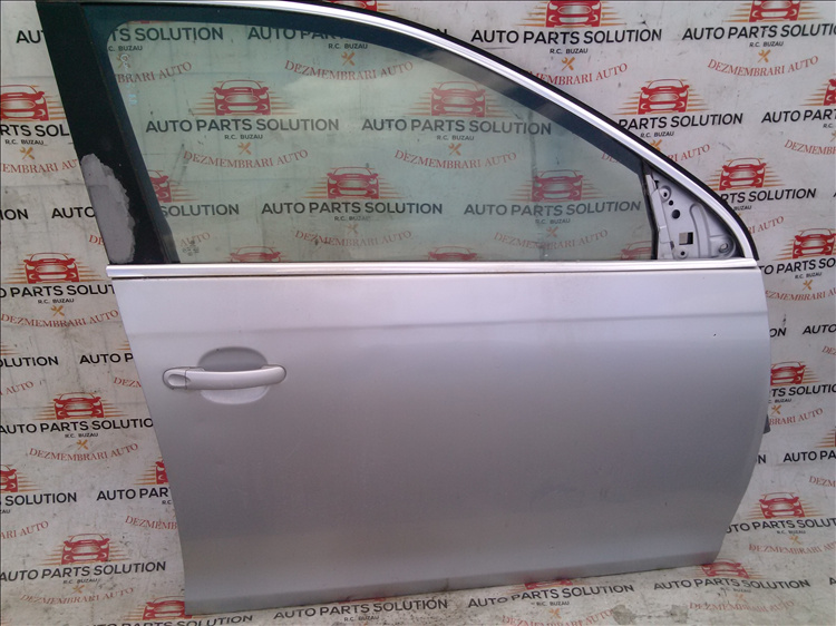 Broasca usa dreapta fata VOLKSWAGEN GOLF 5