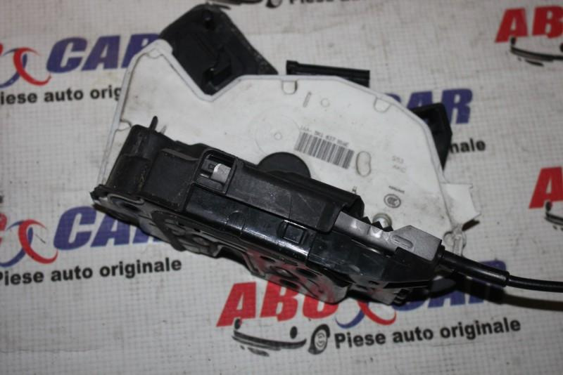 Broasca usa dreapta fata Volkswagen Jetta 6 facelift 2014-2018 5K1837016E