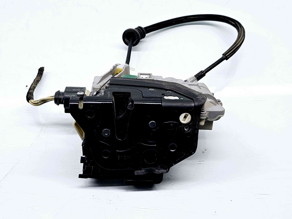 Broasca usa dreapta fata Volkswagen Passat B6 Variant (3C5) [Fabr 2005-2010] 3C1837016B