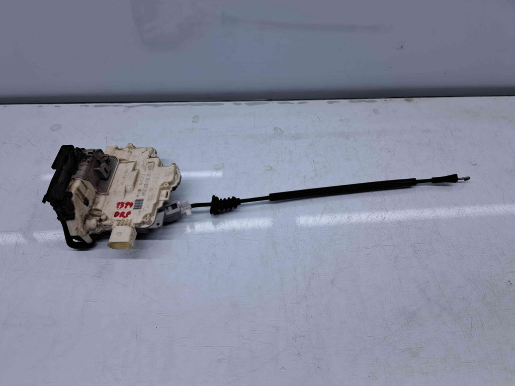 Broasca usa dreapta fata Volkswagen Passat B7 (362) [Fabr 2010-2014] 3C1837016A
