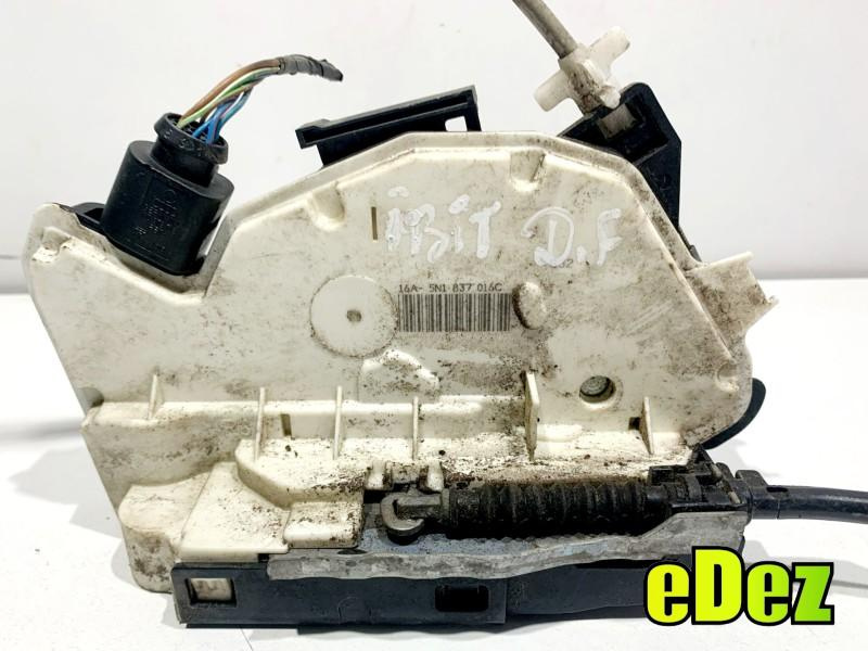 Broasca usa dreapta fata Volkswagen Tiguan (2007-2011) 5N1837016C