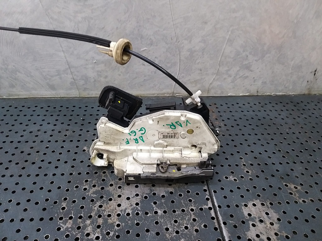 Broasca usa dreapta fata vw golf 6 5k 5k2837016