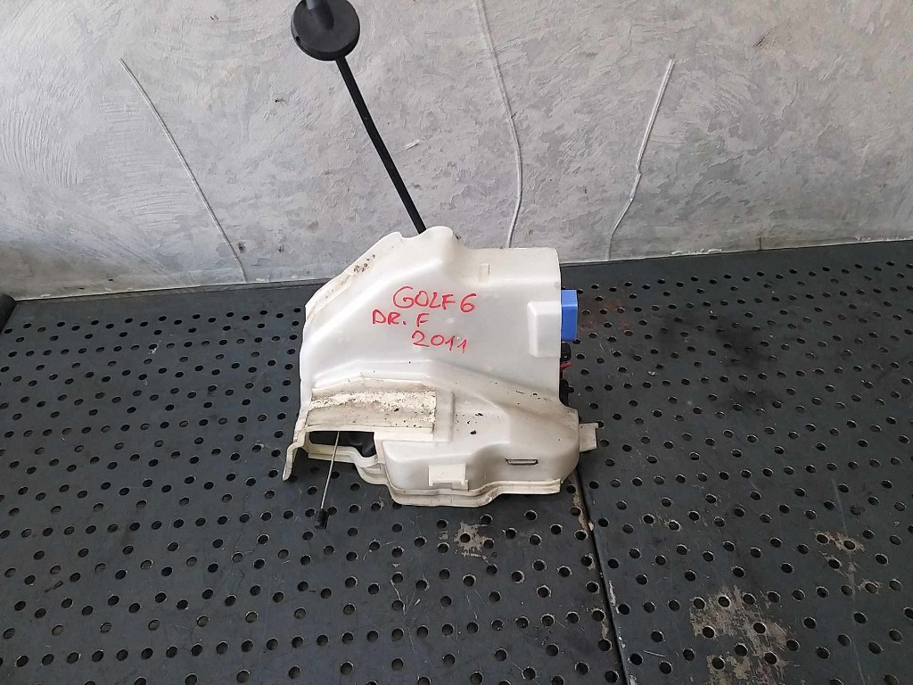 Broasca usa dreapta fata vw golf 6 5k