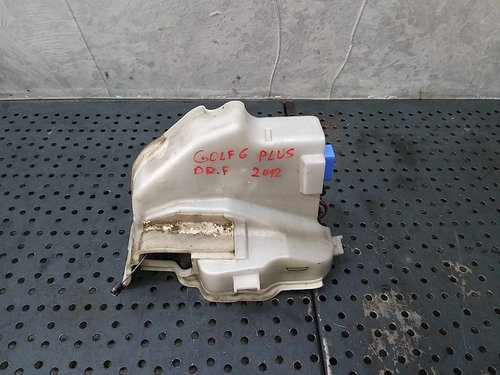 Broasca usa dreapta fata vw golf 6 plus