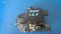 Broasca usa dreapta fata vw passat b5 3b1837013a