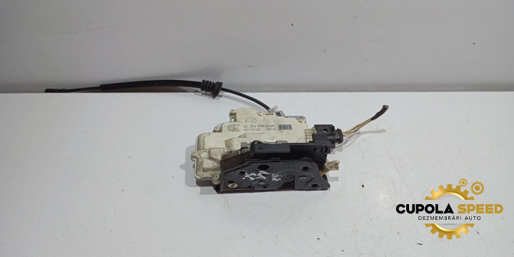 Broasca usa dreapta spate 3C4839016A Volkswagen VW Passat B7 [2010 - 2015]