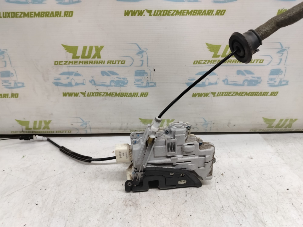 Broasca usa dreapta spate 4g0839016 Volkswagen VW Touareg generatia 2 7P [2010 - 2014]