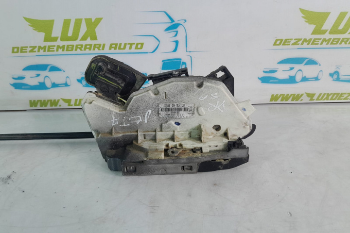Broasca usa dreapta spate 5gm839016f Volkswagen VW Jetta 6 [facelift] [2014 - 2018]
