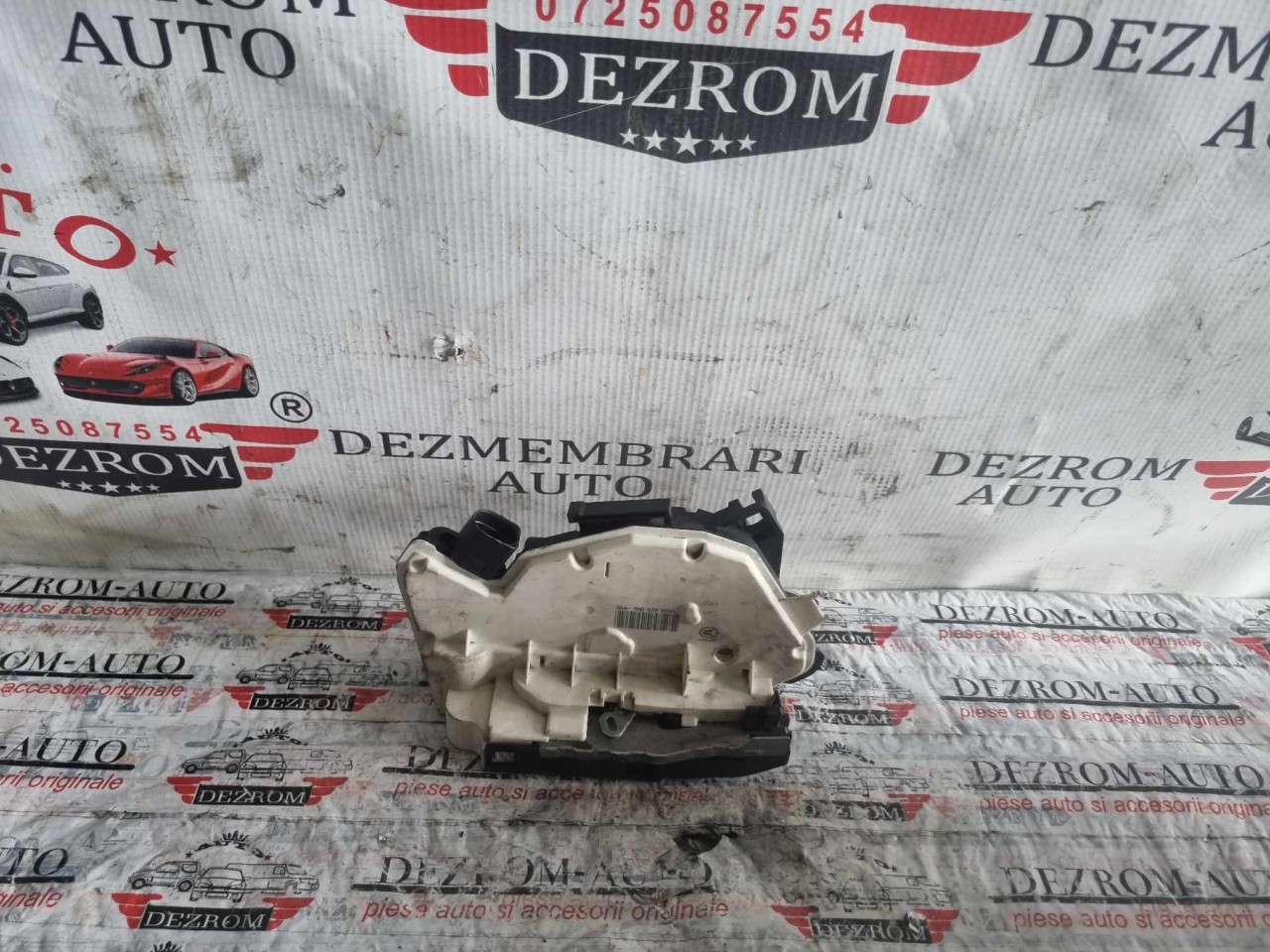 Broasca usa dreapta spate 5N0839016G VW Amarok 2.0 TDI 140 cai