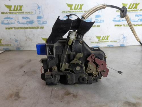 Broasca usa dreapta spate 7L0839016 Volkswagen VW Touareg generatia 1 7L [2002 - 2007] 2.5 tdi BAC